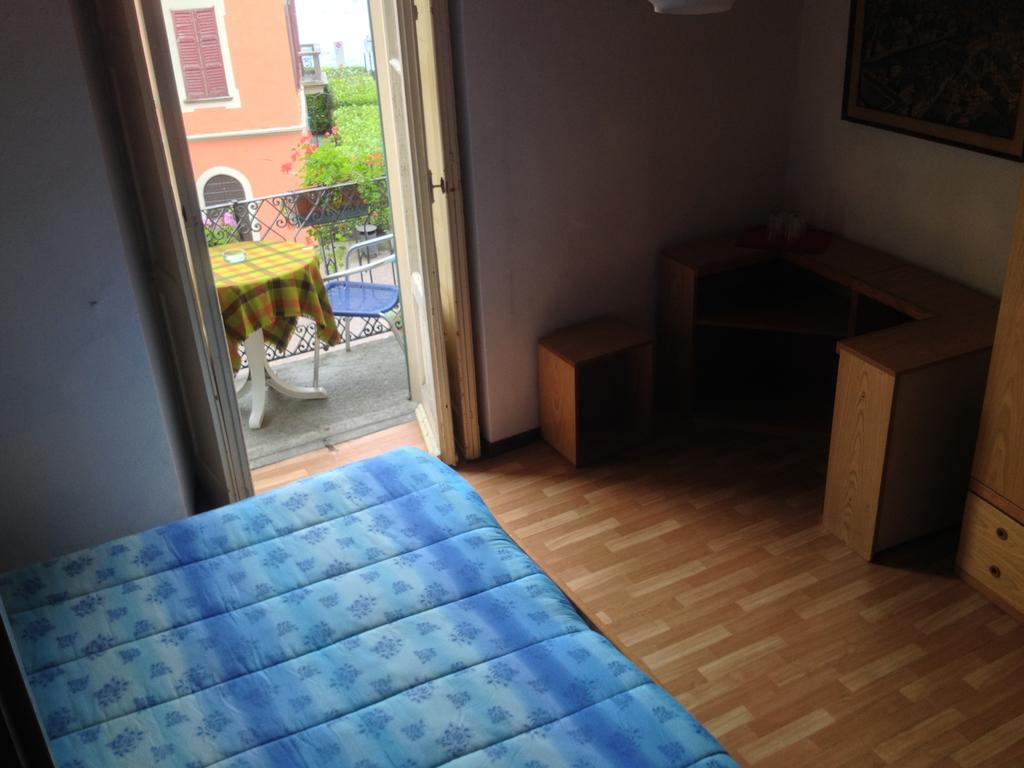 Albergo Il Vapore Menaggio Zimmer foto